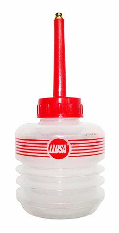 Aceitera Llusa Plastica Fuelle Pico Bronce