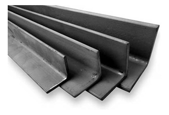 Hierro Angulo 1 1/4 x 3/16(31.8x4.8) $x Mts.(BarraX6mt16.2kg