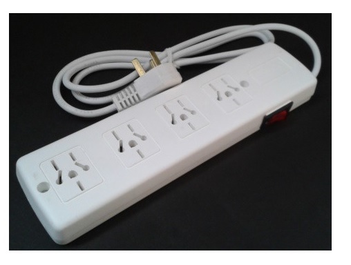 [75439] Prolongador 4T Multinorma Tecla Cable 2.5 Int. Comun