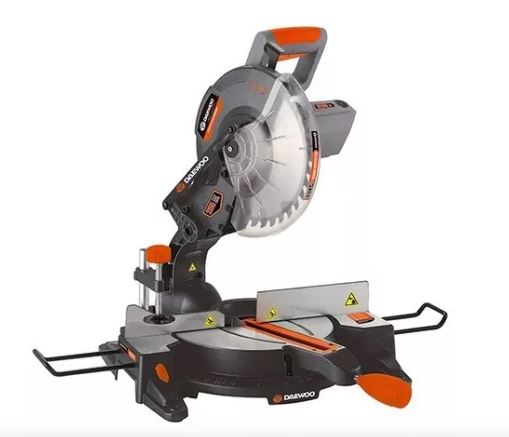 [75375] Sierra Ingletadora 255mm Daewoo 1800w 10'' Biseladora C/guia